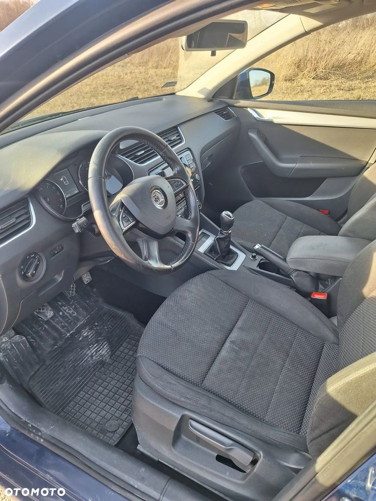 Skoda Octavia 1.6 TDI Ambition - 6