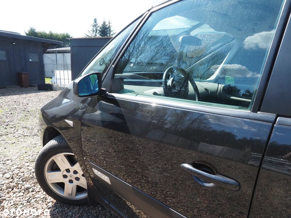 Renault Espace 3.0 dCi Initiale - 7