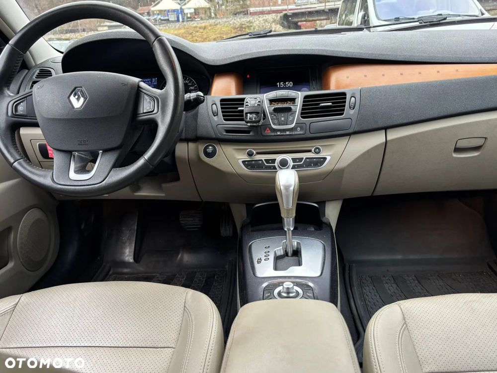 Renault Laguna V6 dCi 235 FAP Initiale - 7