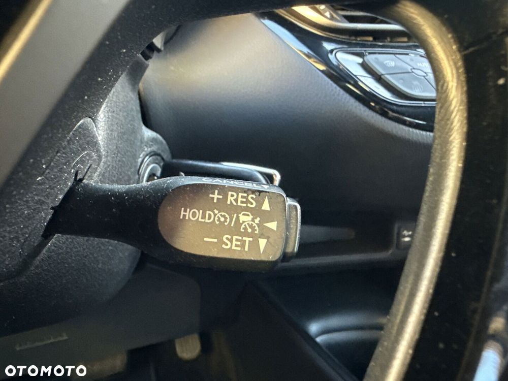 Toyota C-HR 1.2 T Premium CVT - 23