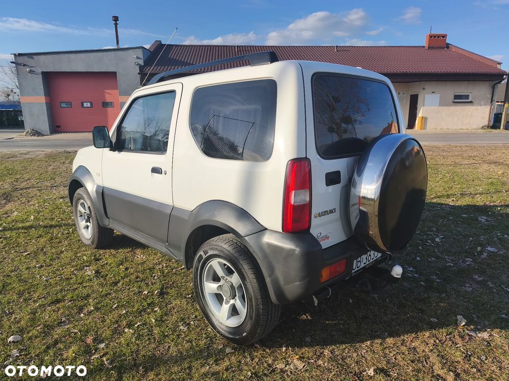 Suzuki Jimny Black&White - 3