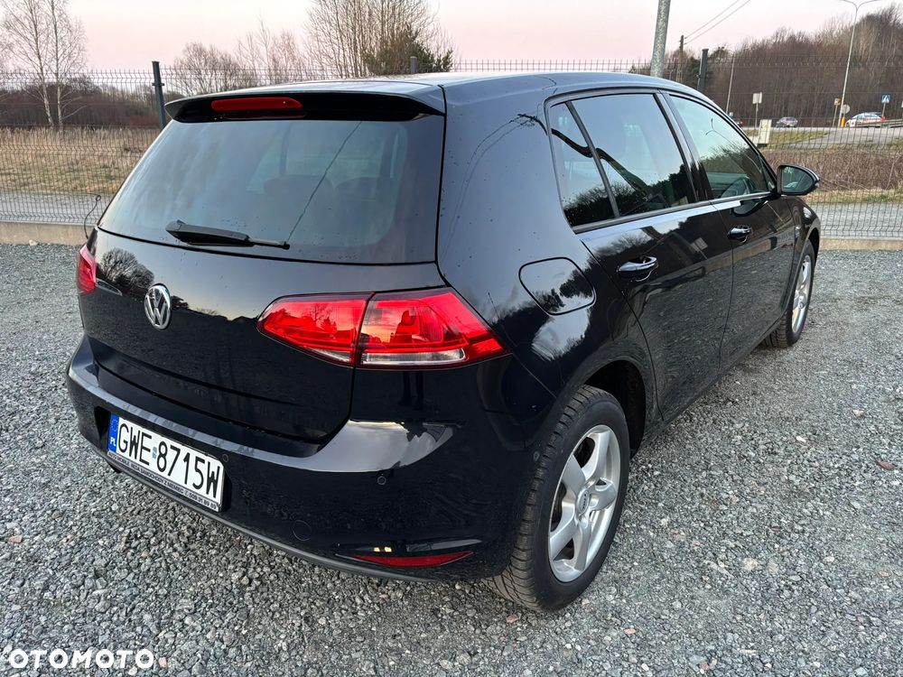 Volkswagen Golf 1.2 TSI BlueMotion Technology Cup - 4