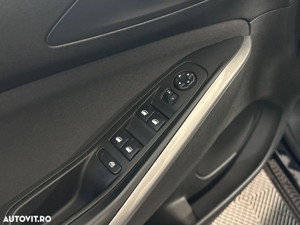 Opel Grandland X - 15