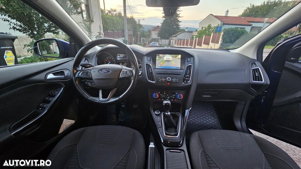 Ford Focus 1.6 EcoBoost Start Stop Titanium - 6