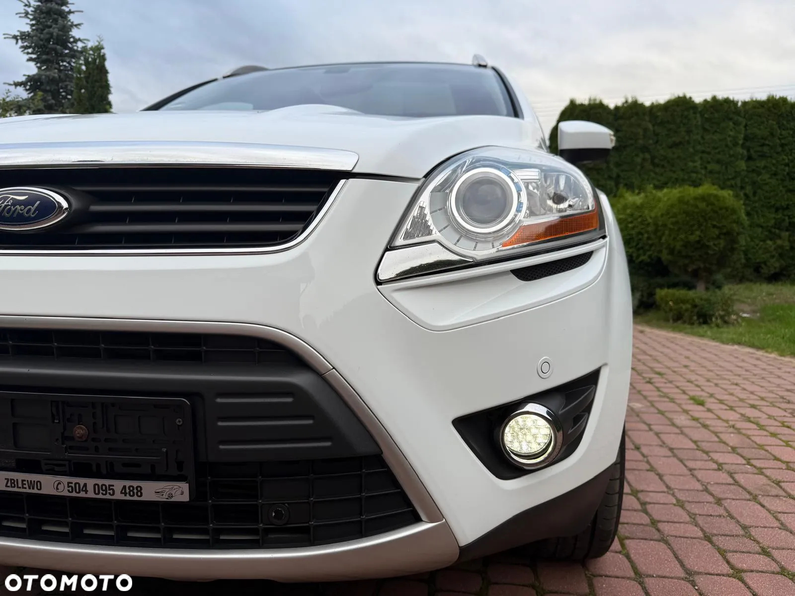 Ford Kuga 2.0 TDCi 4x4 Titanium - 9