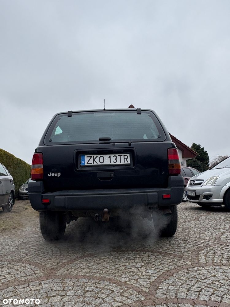 Jeep Grand Cherokee - 9