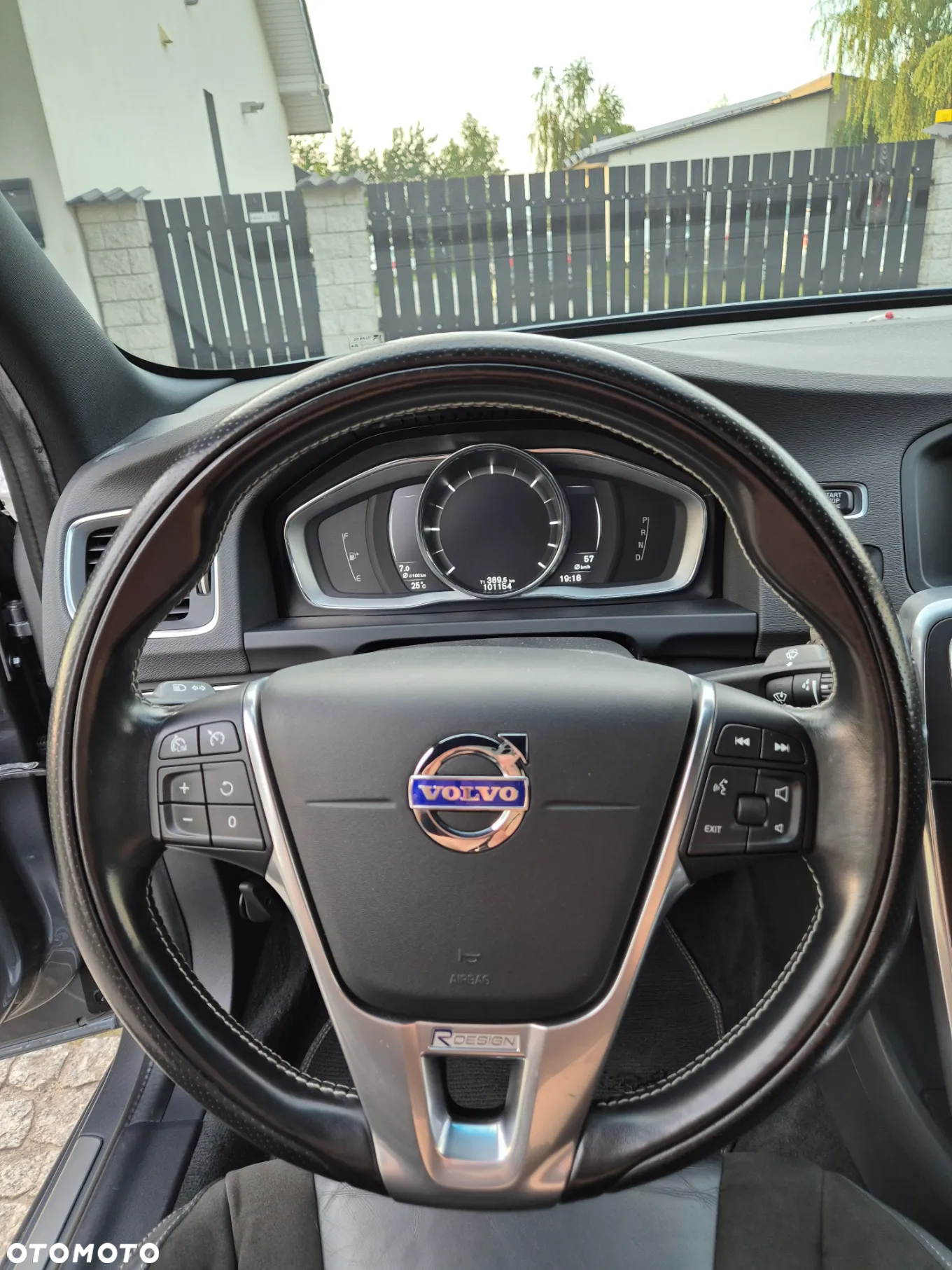 Volvo S60 D4 Drive-E R-Design Kinetic - 26