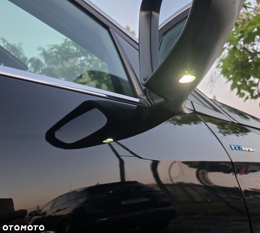 Peugeot 3008 1.6 PureTech HYbrid GT S&S EAT8 - 7