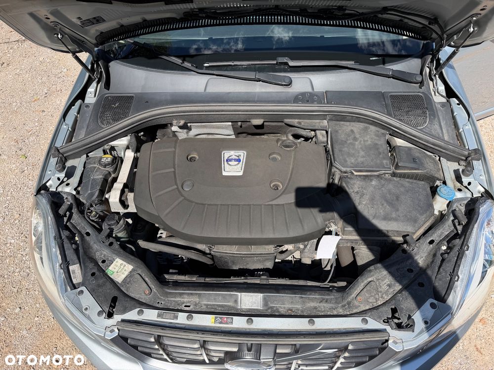 Volvo XC 60 D3 R-Design - 12