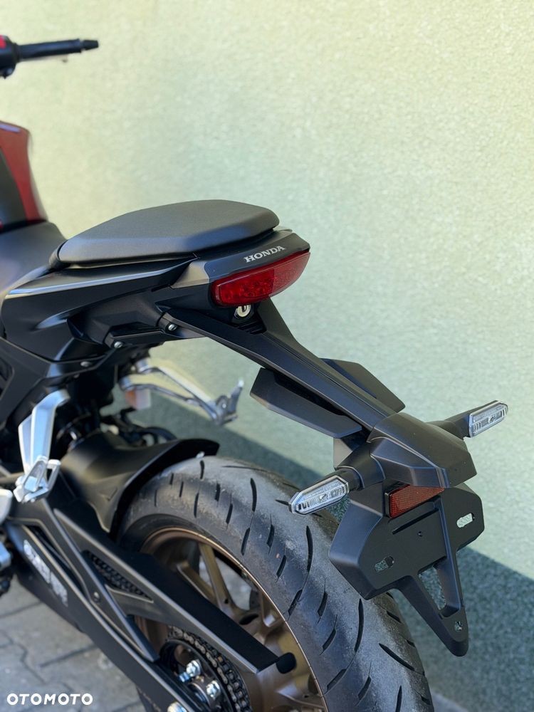 Honda CB - 19