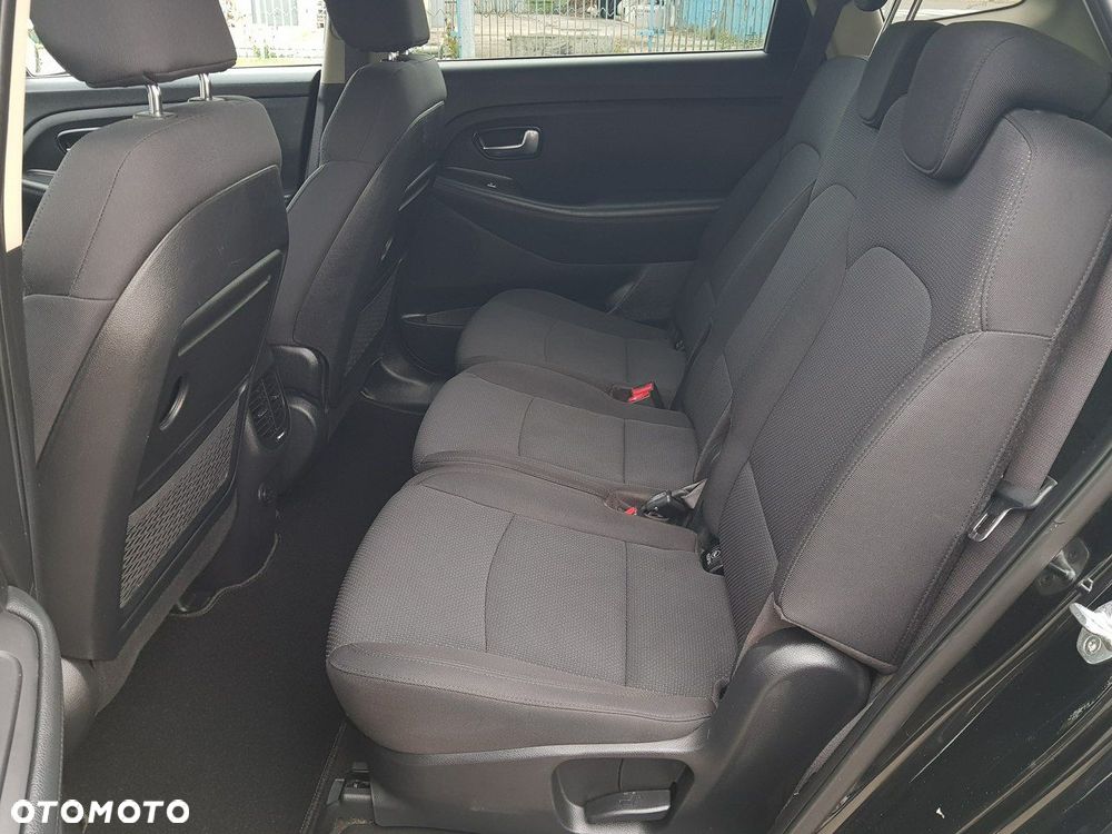 Kia Carens 1.7 CRDi Vision - 11