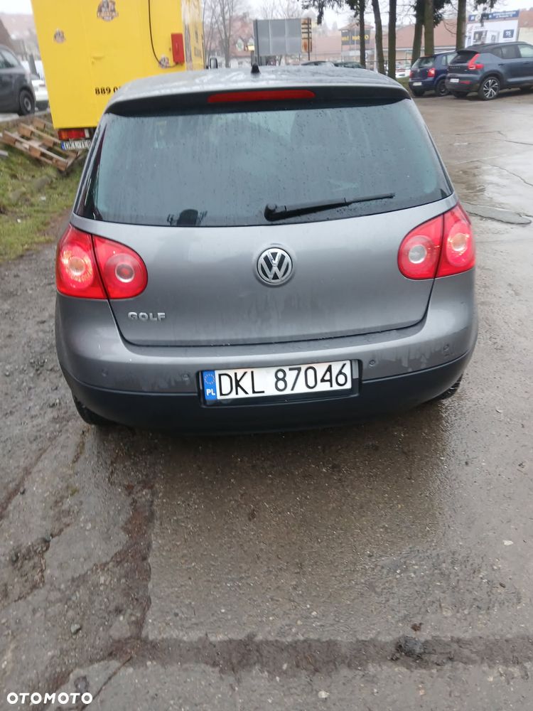 Volkswagen Golf - 9