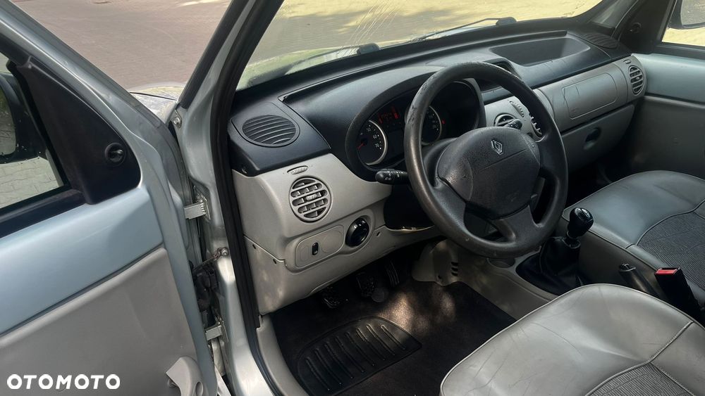 Renault Kangoo 1.2 16V Campus - 12