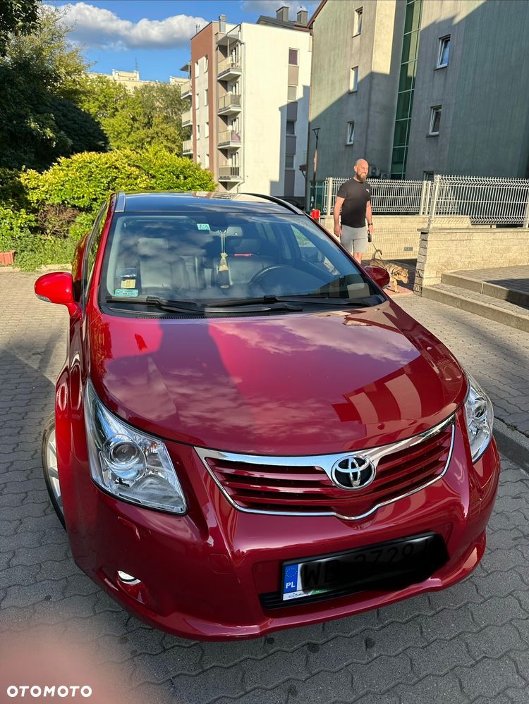 Toyota Avensis 2.0 Premium - 4