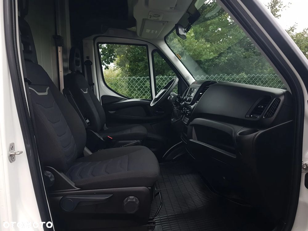 Iveco DAILY KONTENER NISKOPODŁOGOWY 4,43x2,23x2,42 SKLEP FOODTRUCK BAR KLIMA KONIOWÓZ KAMPER - 20