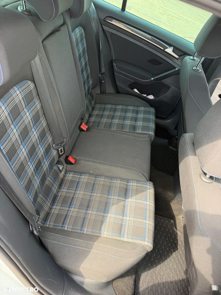 VOLKSWAGEN Golf 2015 — imagine 11