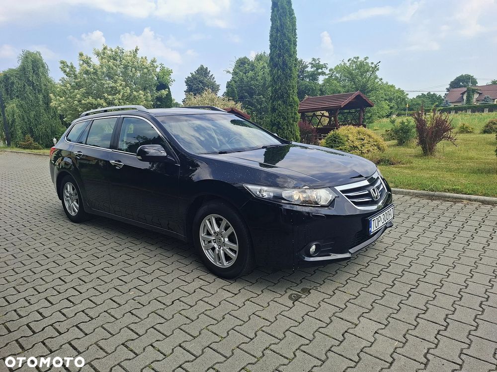 Honda Accord - 1