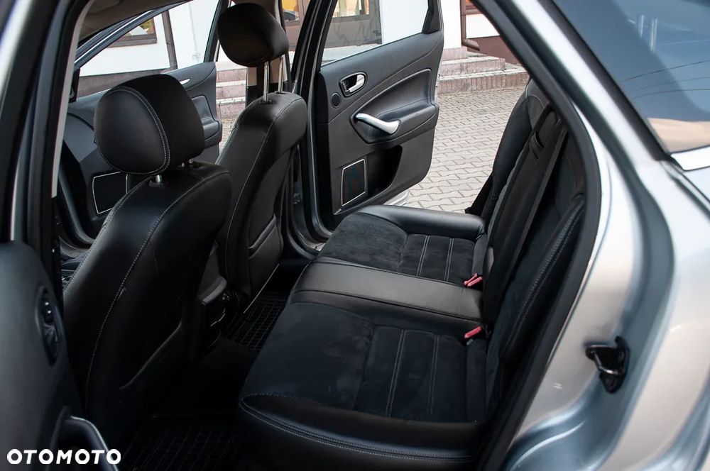 Ford Mondeo 2.0 TDCi Viva Titanium - 34