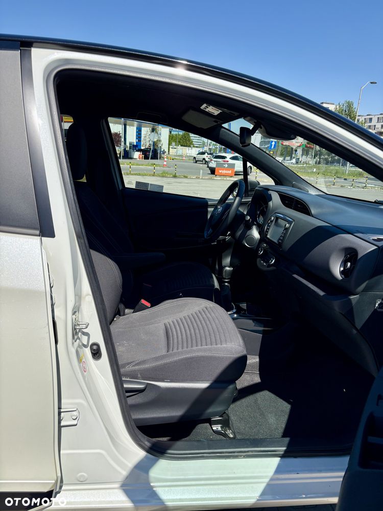 Toyota Yaris 1.5 Selection - 12