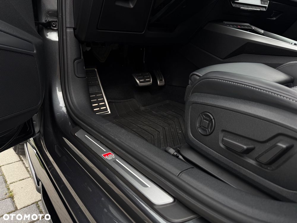 Audi S3 S tronic - 28