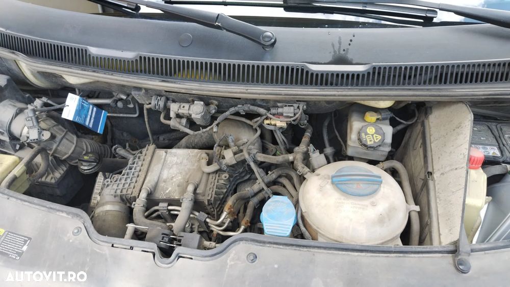 Volkswagen Transporter - 10