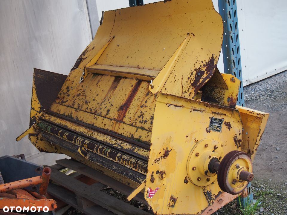 SIECZKARNIA DO KOMBAJNU NEW HOLLAND - 1