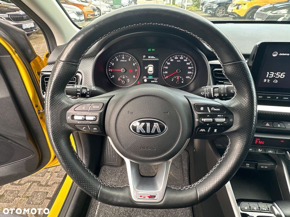 Kia Stonic - 15