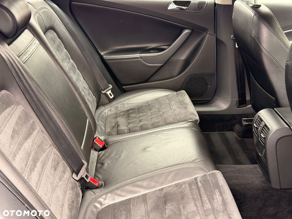 Volkswagen Passat 2.0 TDI DPF DSG Highline - 7