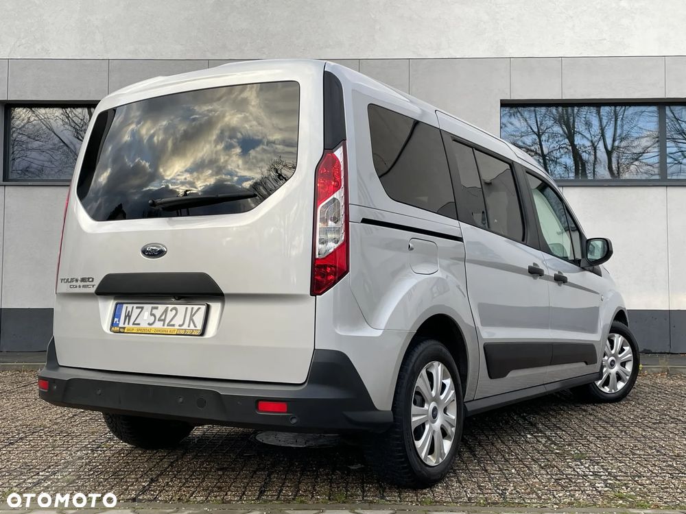 Ford Tourneo Connect Gr 1.5 TDCi Titanium - 4