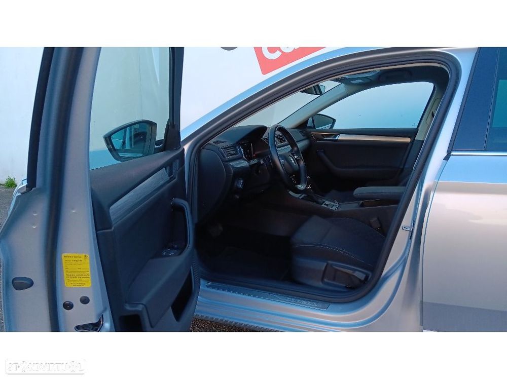 Skoda Superb Break 2.0 TDI Ambition DSG - 4