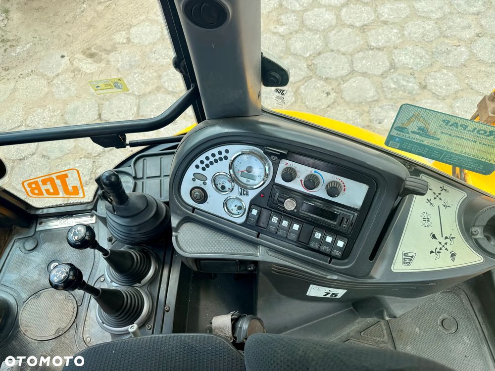 JCB 4CX wiłdy, 2 łyżki - 13