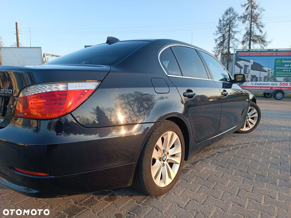BMW Seria 5 530i - 15