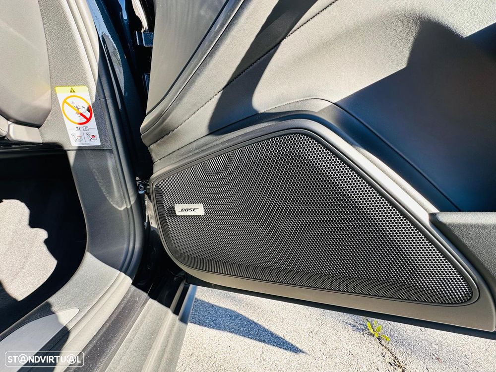 Porsche Panamera S Hybrid - 11