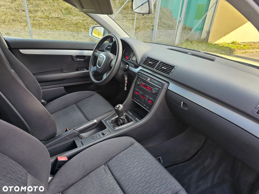 Audi A4 Avant 1.8 T - 21