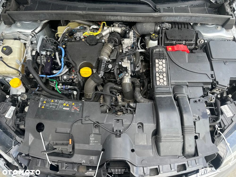 Renault Megane 1.5 Blue dCi Zen EDC - 9