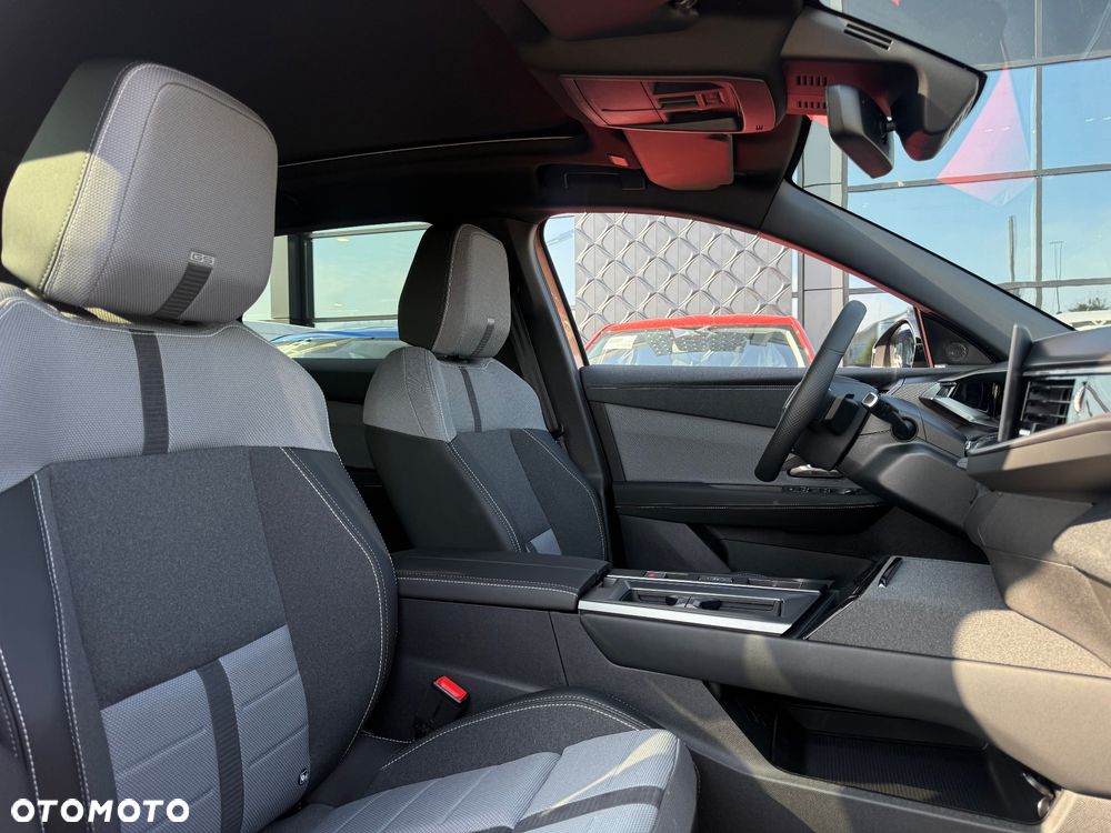 Opel Grandland 1.2 T mHEV GS S&S eDTC6 - 5
