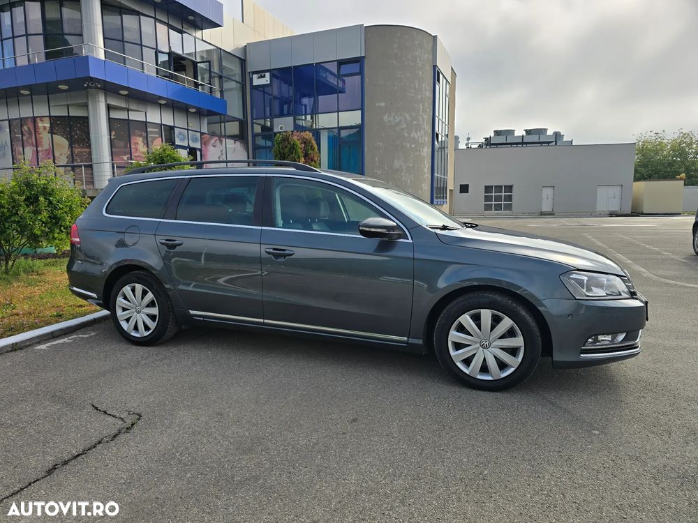 Volkswagen Passat - 5