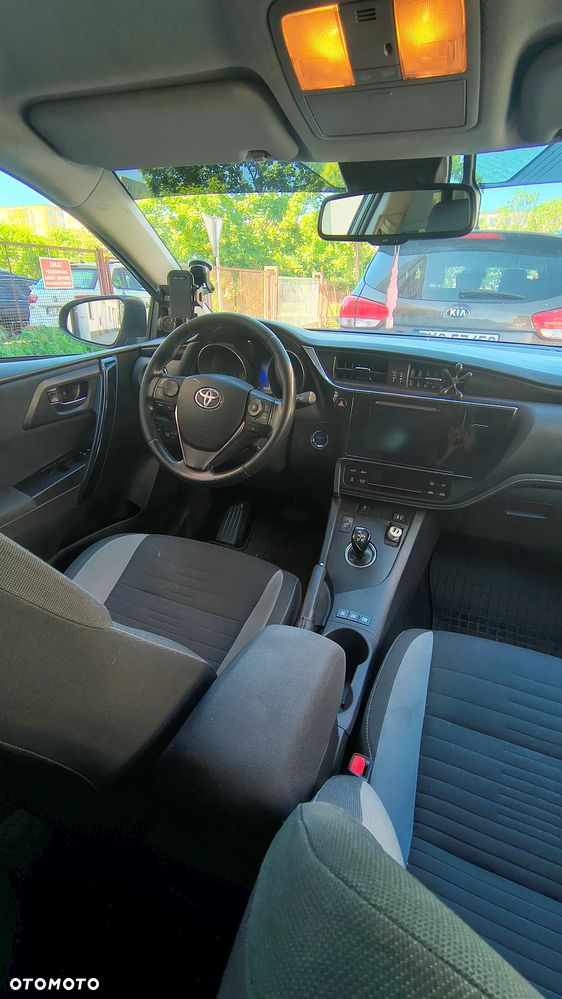 Toyota Auris - 8