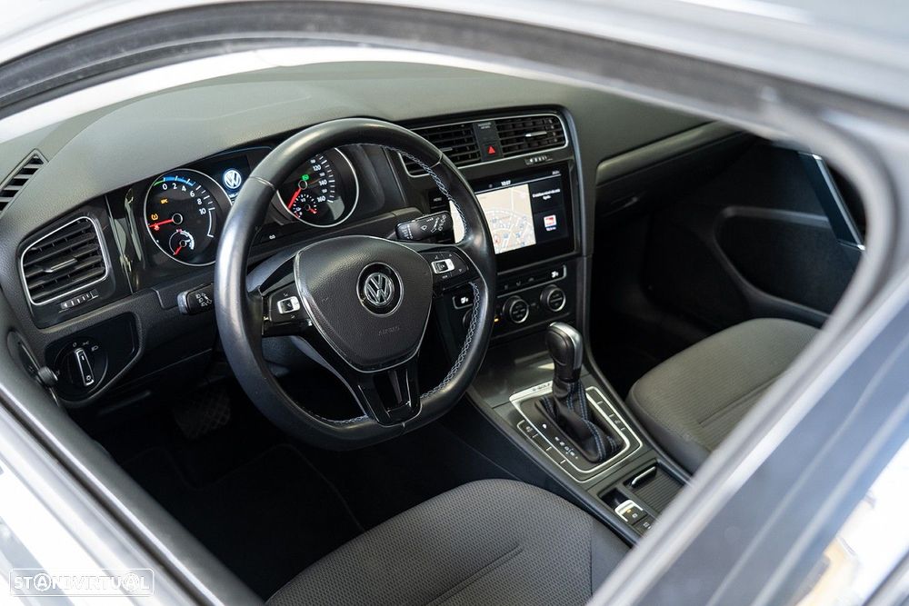 VW e-Golf Standard - 15