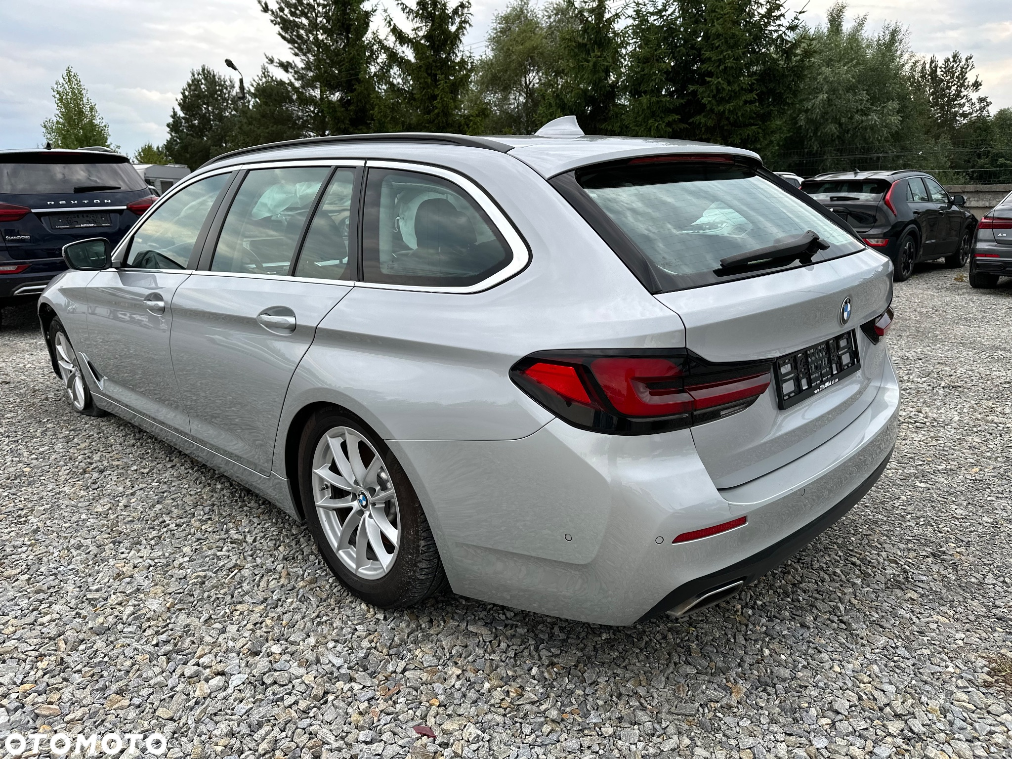 BMW Seria 5 530d xDrive Touring Luxury Line - 5