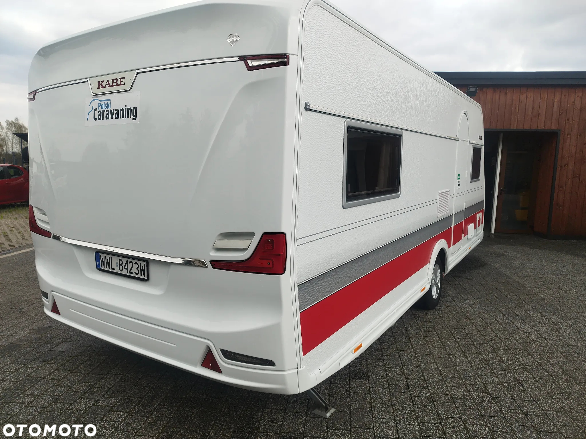 Kabe Kabe Royal 560 GLE - 4