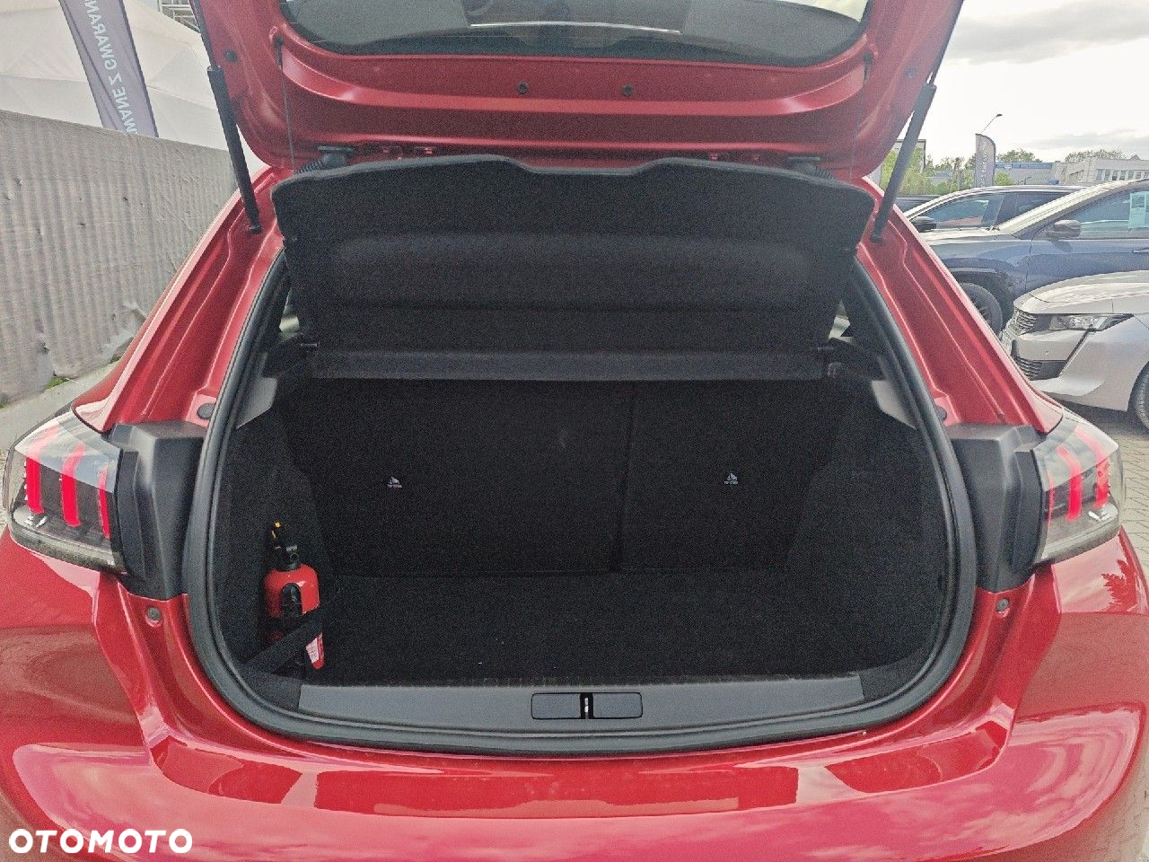 Peugeot 208 1.2 PureTech Allure Pack S&S - 6