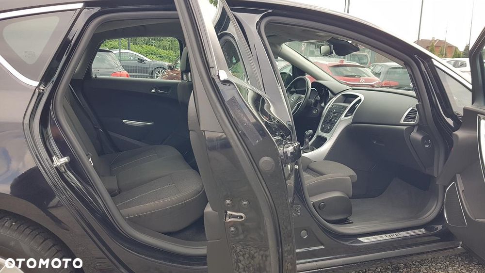 Opel Astra 1.6 Turbo Edition Sport - 24