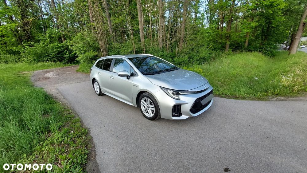 Toyota Corolla 1.8 Hybrid Selection - 38