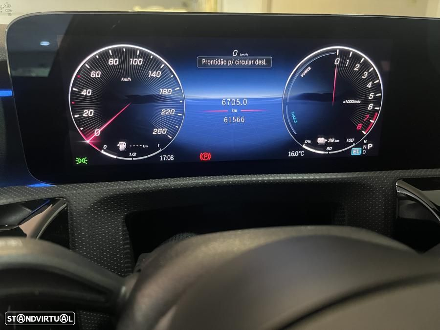 Mercedes-Benz A 250 e - 15