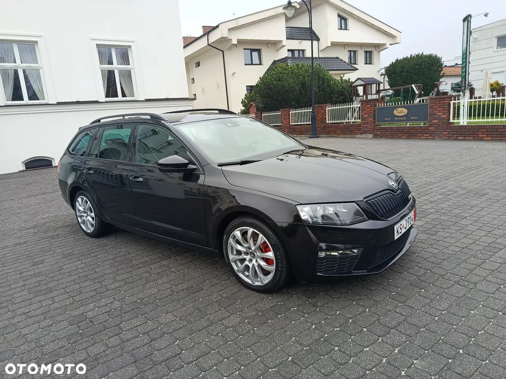 Skoda Octavia Combi 2.0 TDI RS - 7