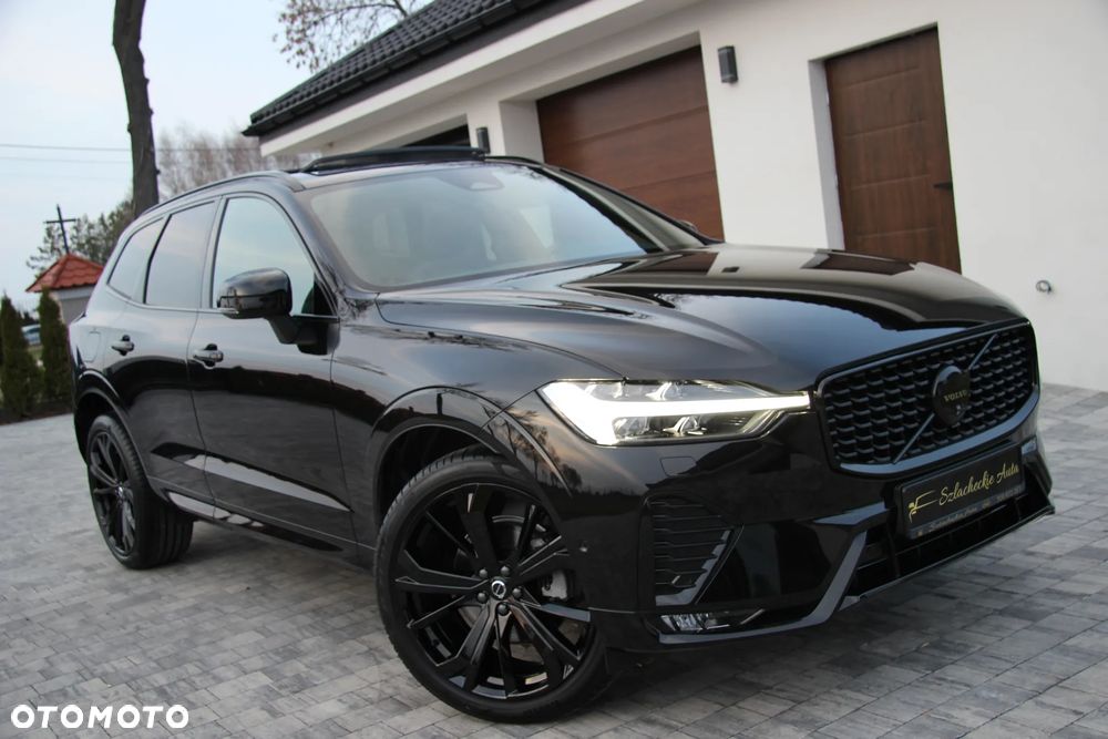 Volvo XC 60 B5 B AWD Plus Black Edition - 10