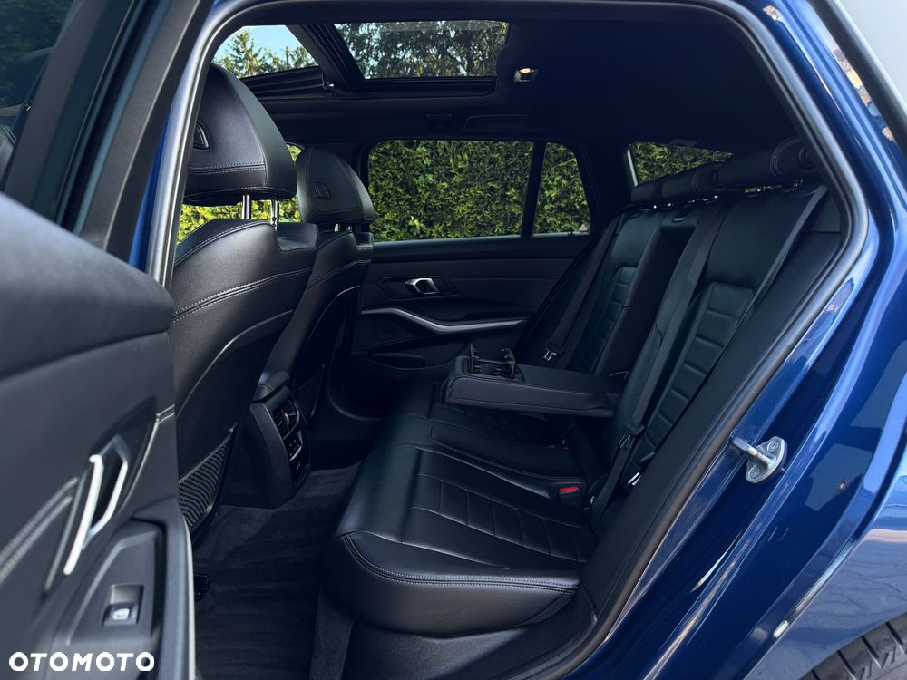 BMW Seria 3 320i GPF Sport Line Sport - 22