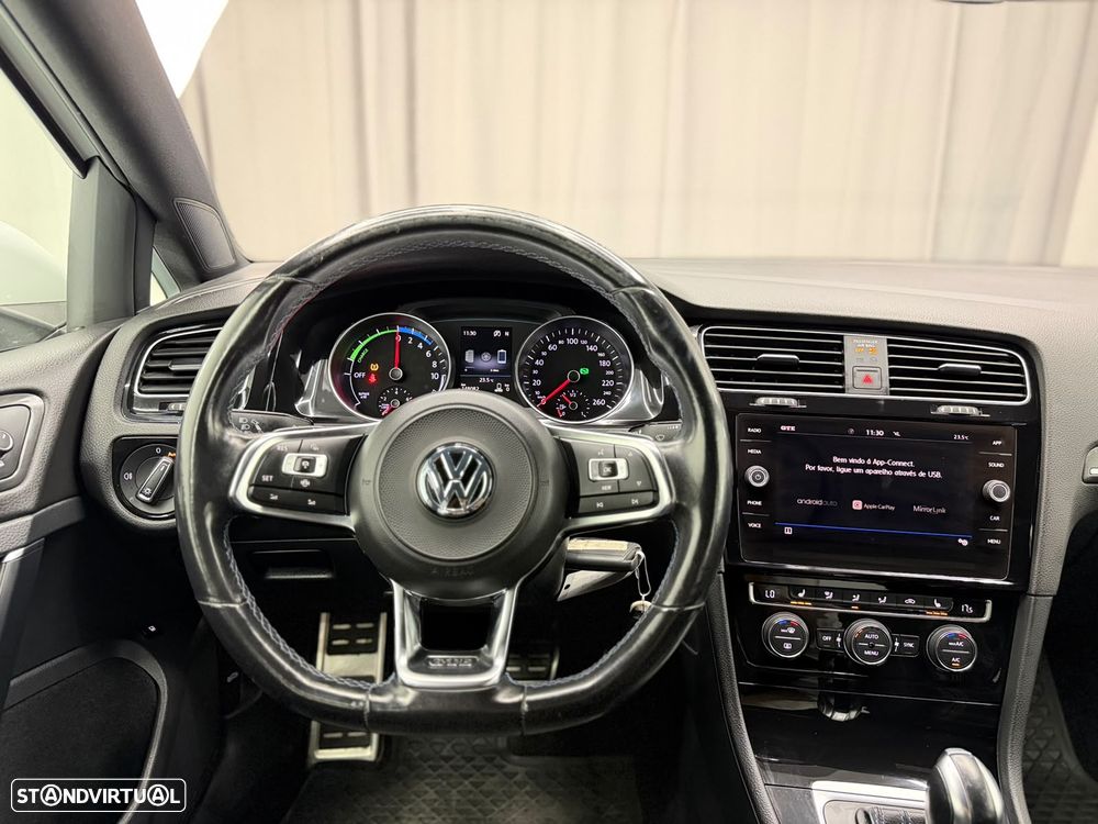 VW Golf 1.4 GTE Plug-In-Hybrid DSG - 16