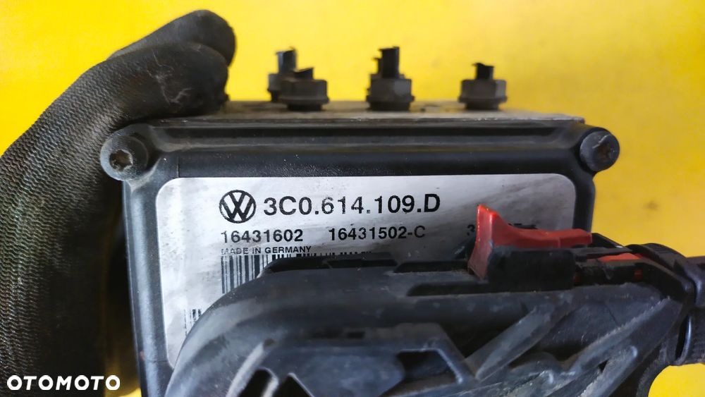 VOLKSWAGEN PASSAT B6 POMPA ABS 3C0614109D - 2